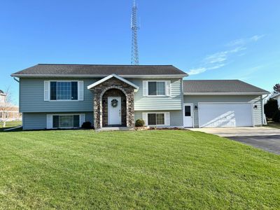 301 7th St SW, Roseau, MN, 56751