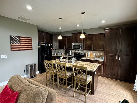 5th image of 1763 Lunford Ln