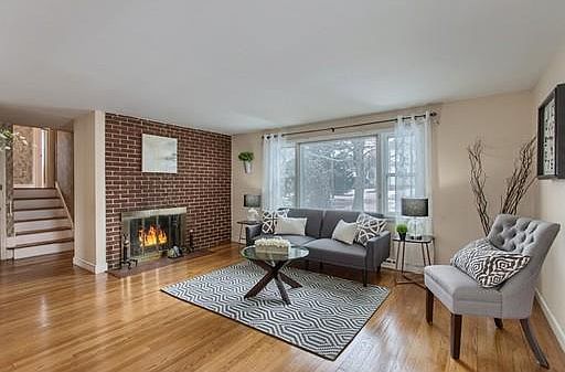 3rd image of 365 Massachusetts Ave