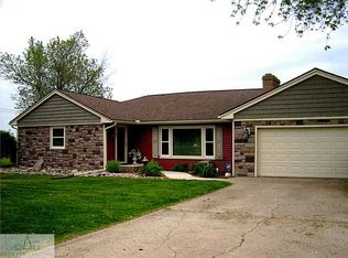 1185 S Dewitt Rd, Saint Johns, MI 48879