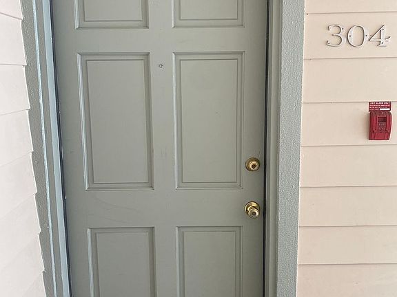 3rd image of 1129 Mira Mar Ave APT 304