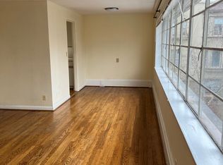 303 Harvard Ave E #301, Seattle, WA 98102