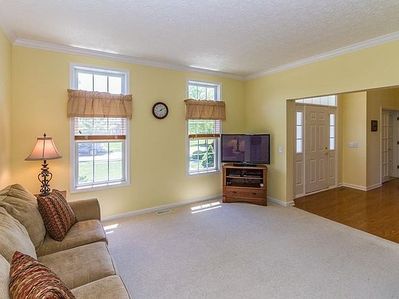 5th image of 15126 New Haven Dr