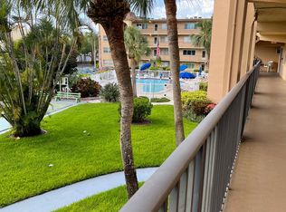 2525 W Bay Dr APT D23, Belleair Bluffs, FL 33770