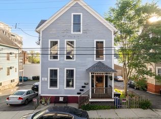 6 Coit St UNIT 2, New London, CT 06320