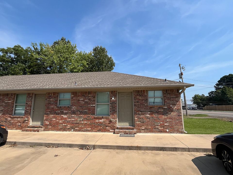 1st image of 808 S Knoxville Ave #A