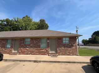 808 S Knoxville Ave #A, Russellville, AR 72801