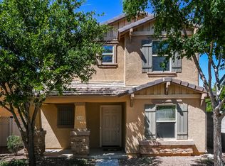 923 S Pheasant Dr, Gilbert, AZ 85296