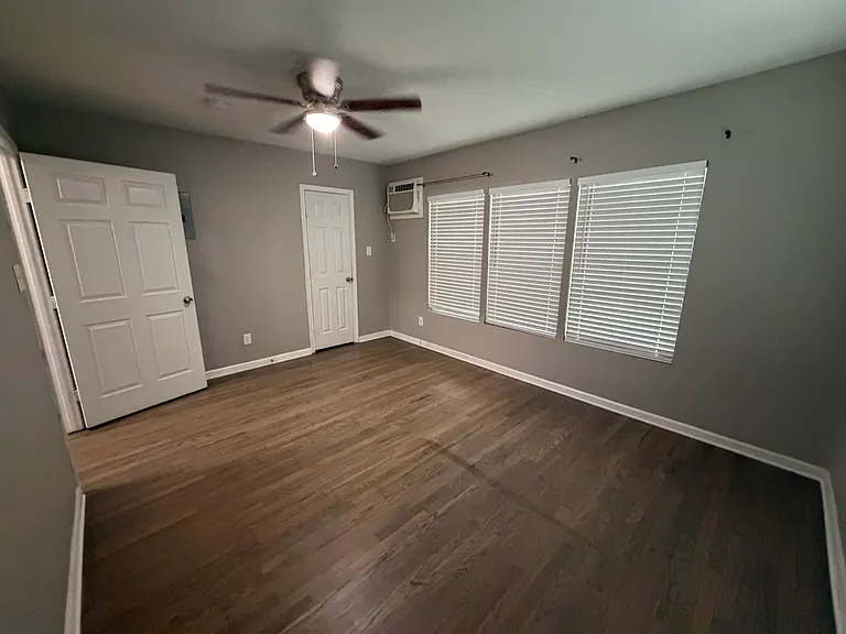 114 Jacobs St #201 — Photo 12