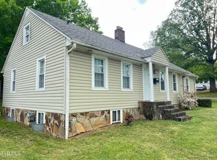 227 Mineral St, Newport, TN 37821