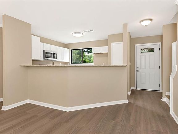 4th image of 3225 Tennington Pl