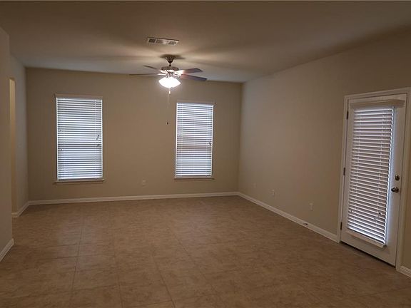 5th image of 18001 Malnati Dr