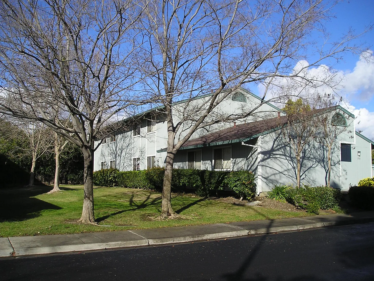 3562 Silver Oaks Way — Photo 1