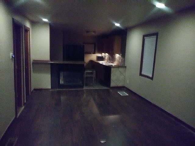 2nd image of 712 N Horsman St