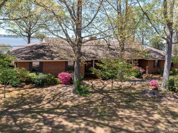 1636 York River Dr, Gloucester Point, VA 23062