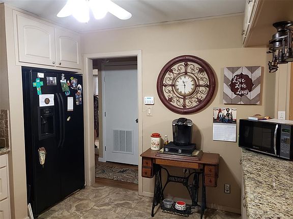 5th image of 106 N Donaldson Ave