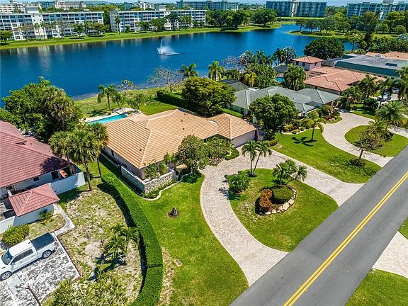 4th image of 3165 Estates Drive