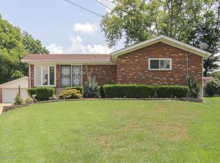 5010 Cedar Brook Ct, Louisville, KY 40219