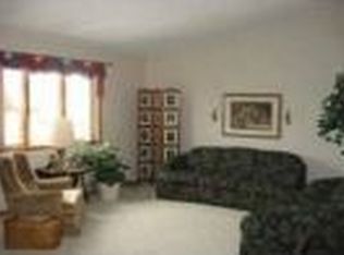 405 16th St NW, Mandan, ND 58554