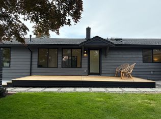 1068 Harding St, Enumclaw, WA 98022