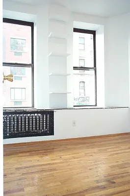 Rented by Tower Brokerage | media 32