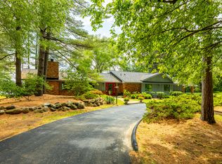 9200 Glenbrook Rd, Gregory, MI 48137