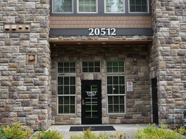 20512 SW Roy Rogers Rd Unit 109, Sherwood, OR 97140