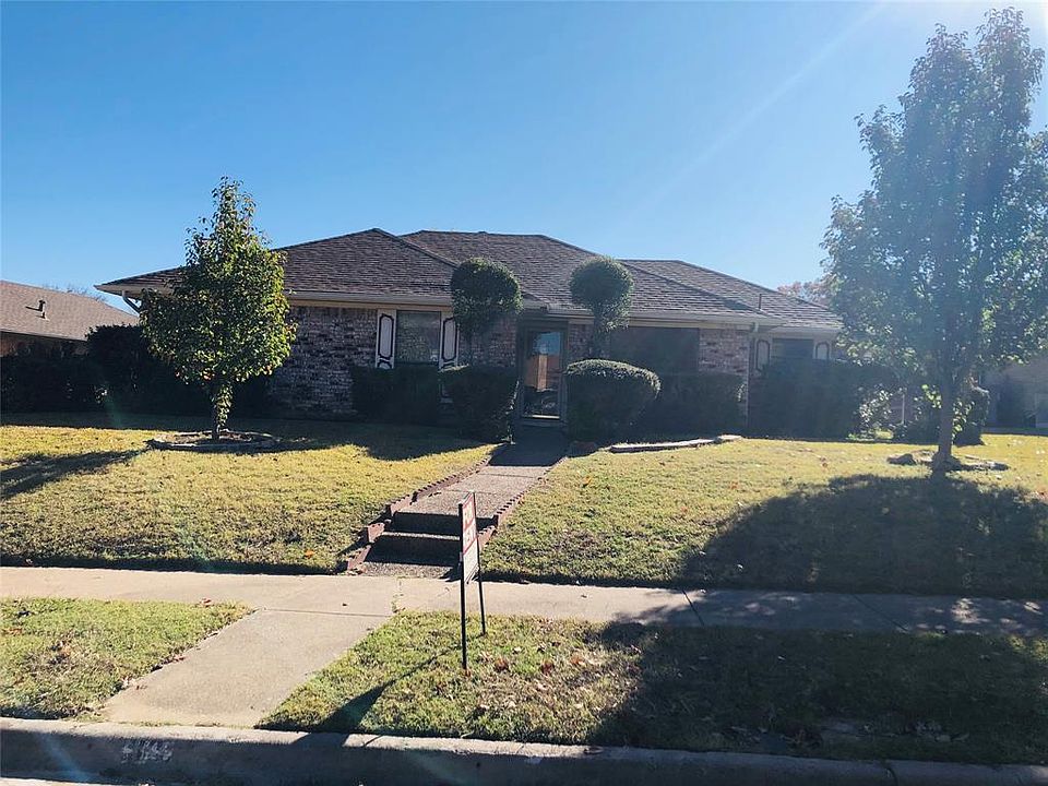 1st image of 2335 Woodglen Dr