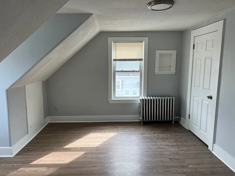 117 South St #B — Photo 7