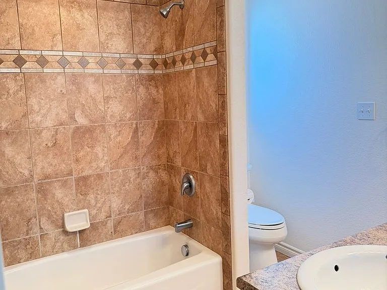 646 Cortney Way — Photo 10