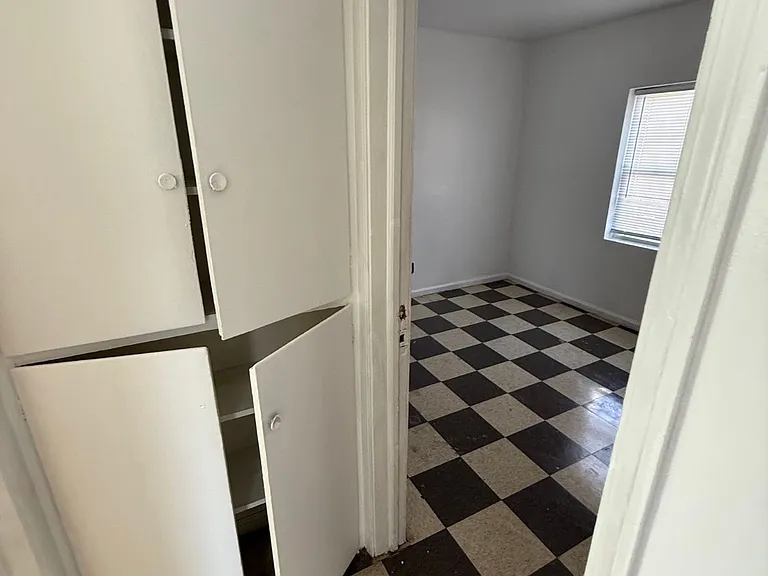 345 E Baltimore Blvd — Photo 4