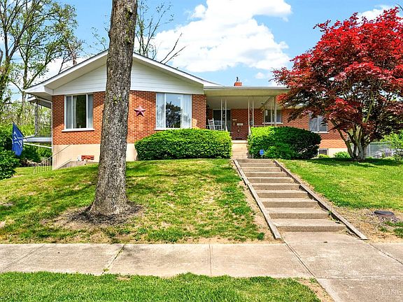 3rd image of 511 Dana Ave