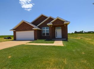 1489 S Roosevelt Rd S #4, Portales, NM 88130