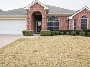 6602 Anemone Ct, Arlington, TX 76002