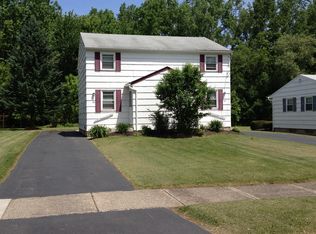 64 Elmore Dr, Rochester, NY 14606