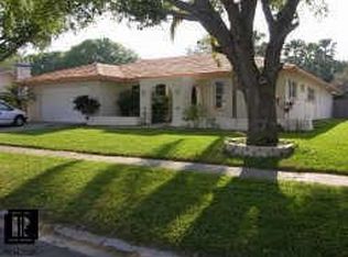 1174 Ranchwood Dr E, Dunedin, FL 34698