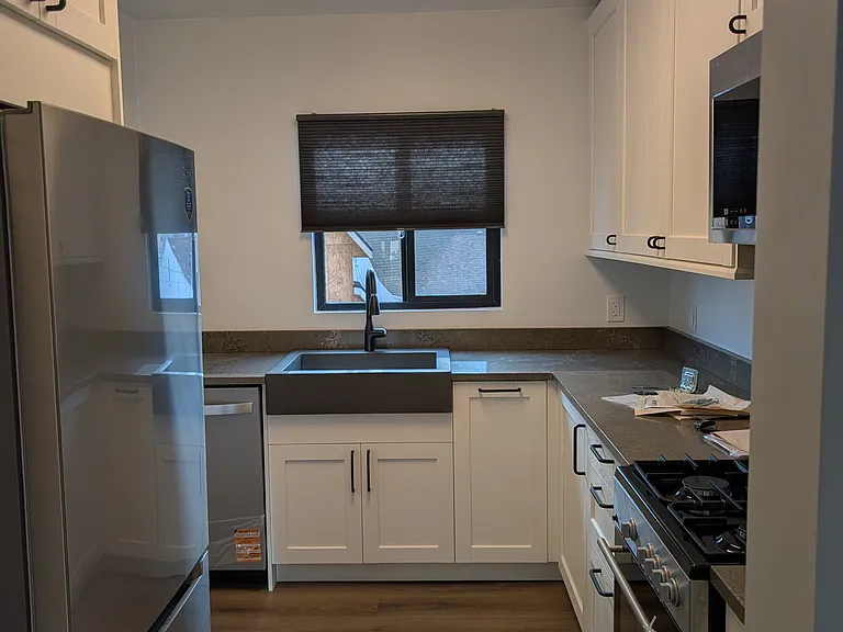 5382 1/4 Poplar Blvd — Photo 5