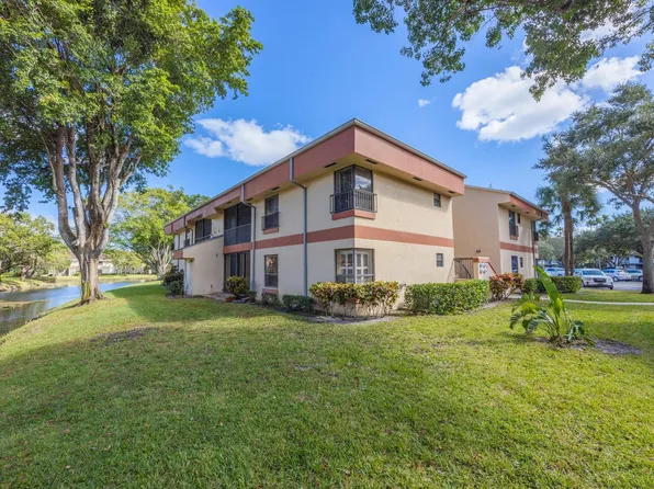 4154 Carambola Circle #2152, Coconut Creek, FL 33066