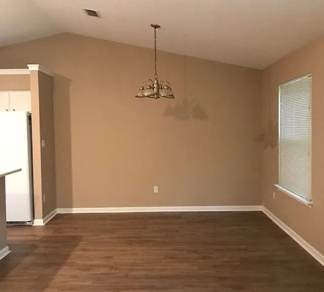 2810 Dumont Dr — Photo 5