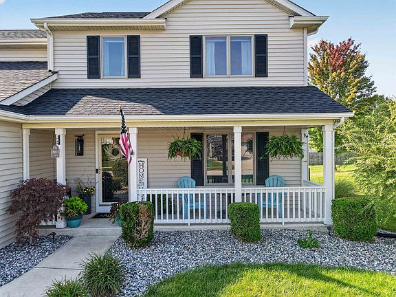 4th image of 1029 Island Brooks Ln