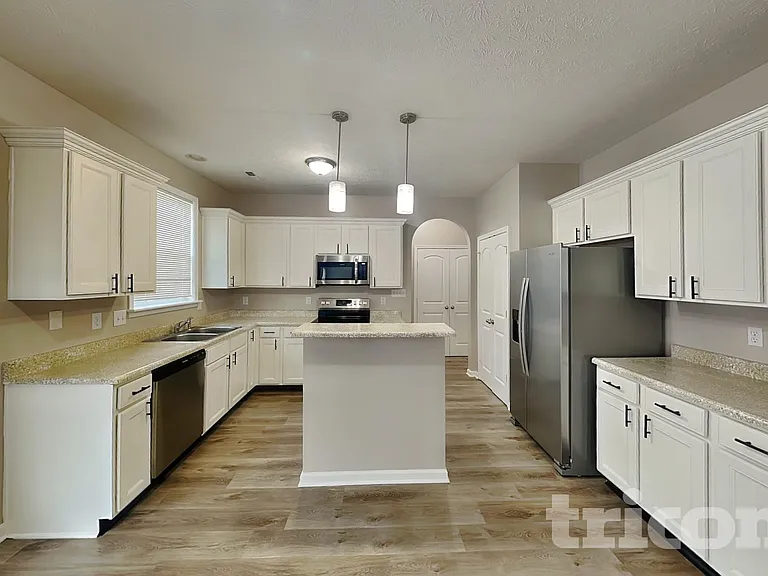 5330 Himalayan Dr — Photo 7