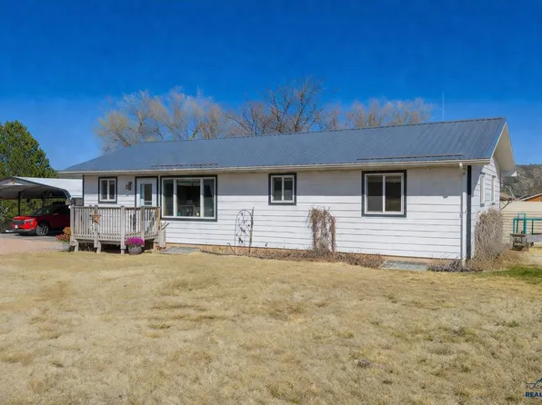 501 S 19th St, Hot Springs, SD 57747