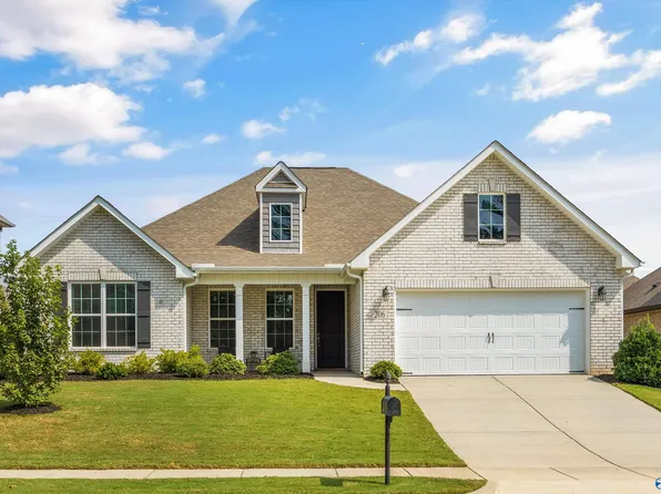 206 Dustin Ln NW, Madison, AL 35757