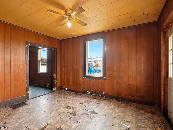 3rd image of 1616 Prospect St