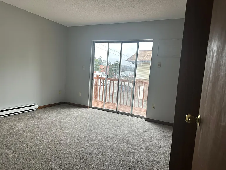 41 Dunbar St #2 — Photo 16