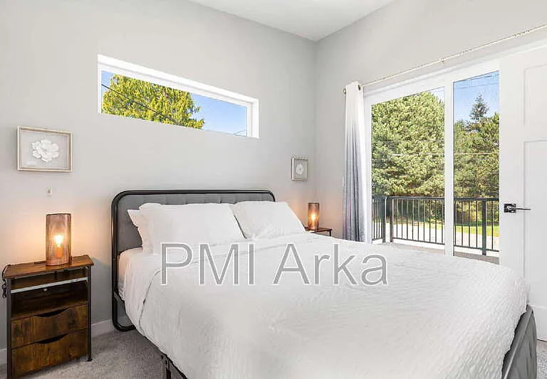1415 SW 148th St — Photo 16