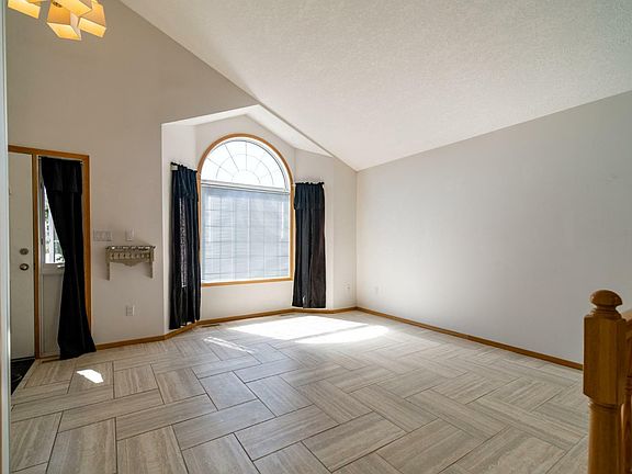2nd image of 1021 20th St