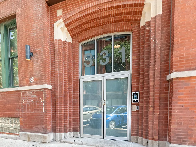 331 S Peoria St #401A — Photo 17