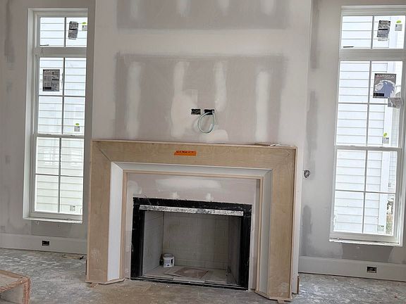 5th image of 5330 Rue Des Jardin