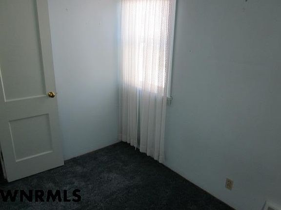 3rd image of 1321 Avenue H